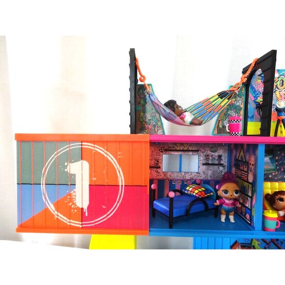 LOL Surprise Doll Club House Play-set Remix W Lots Of Dolls Pets  & Accessories - Picture 2 of 14